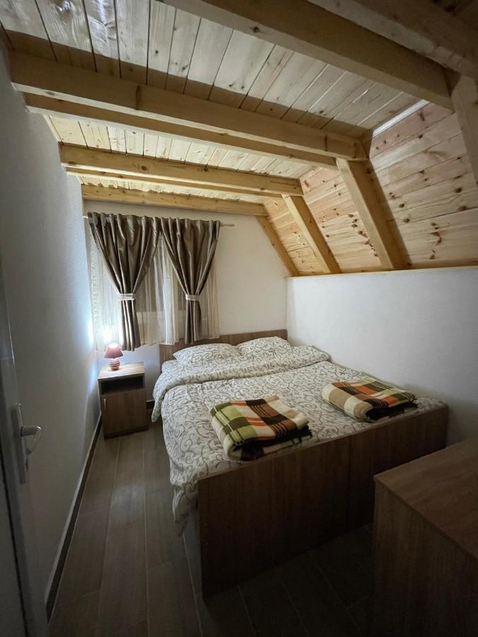 Planinska Kuca Andjela 1 * Mitrovac